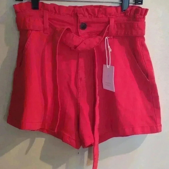 NWT Lauren Conrad shorts red‎ size 4 - Picture 1 of 5
